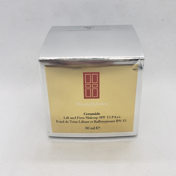 Elizabeth Arden Lift and Firm Makeup SPF 15 PA++, 16 Spice - Picture 4 of 8